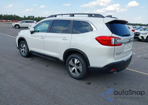 2025 Subaru Ascent Premium 8-Passenger z USA, uszkodzony, nr VIN 4S4WMAAD5S3443375